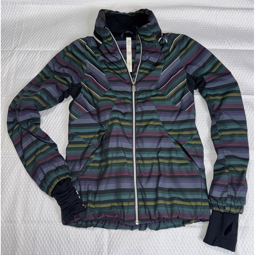 LULULEMON Hustle Jacket Multi‎ Poncho Stripe zip front size 4 Hidden Hood